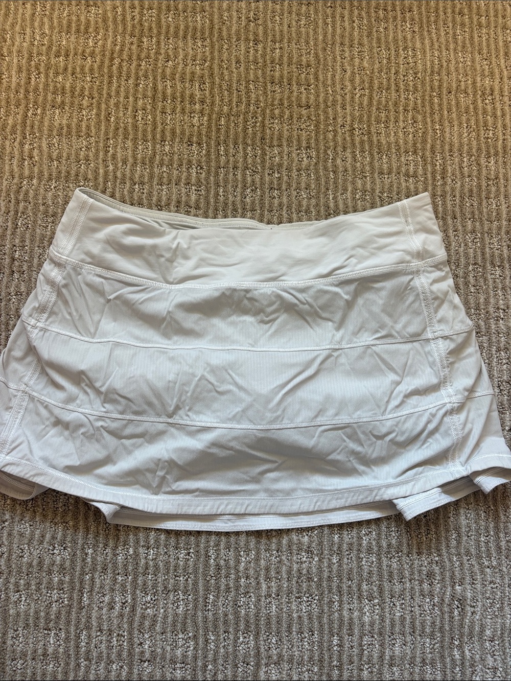 Lululemon White Pace Rival Skirt - Size 8